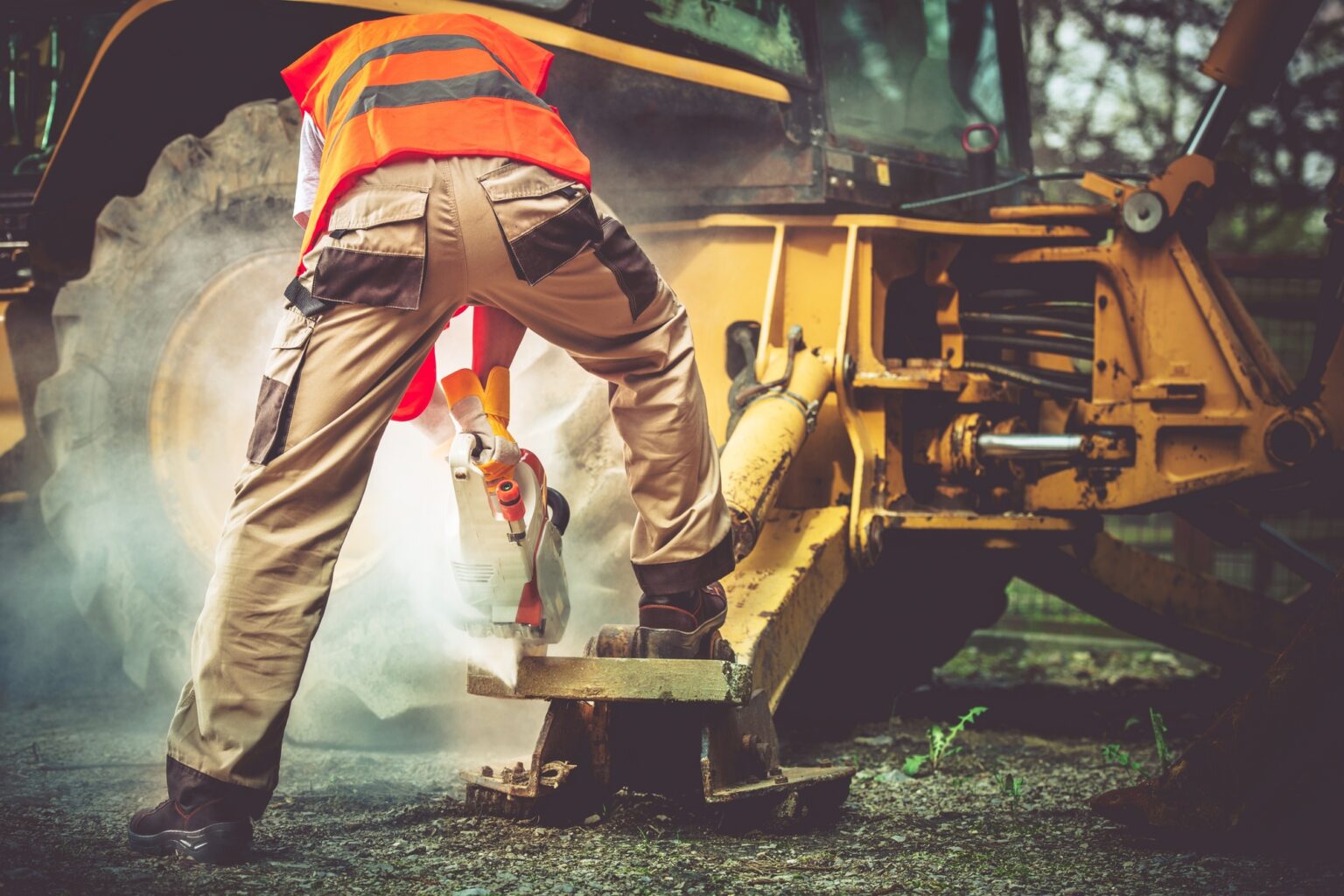 A Guide To Choosing the Right Equipment for Any Construction Job