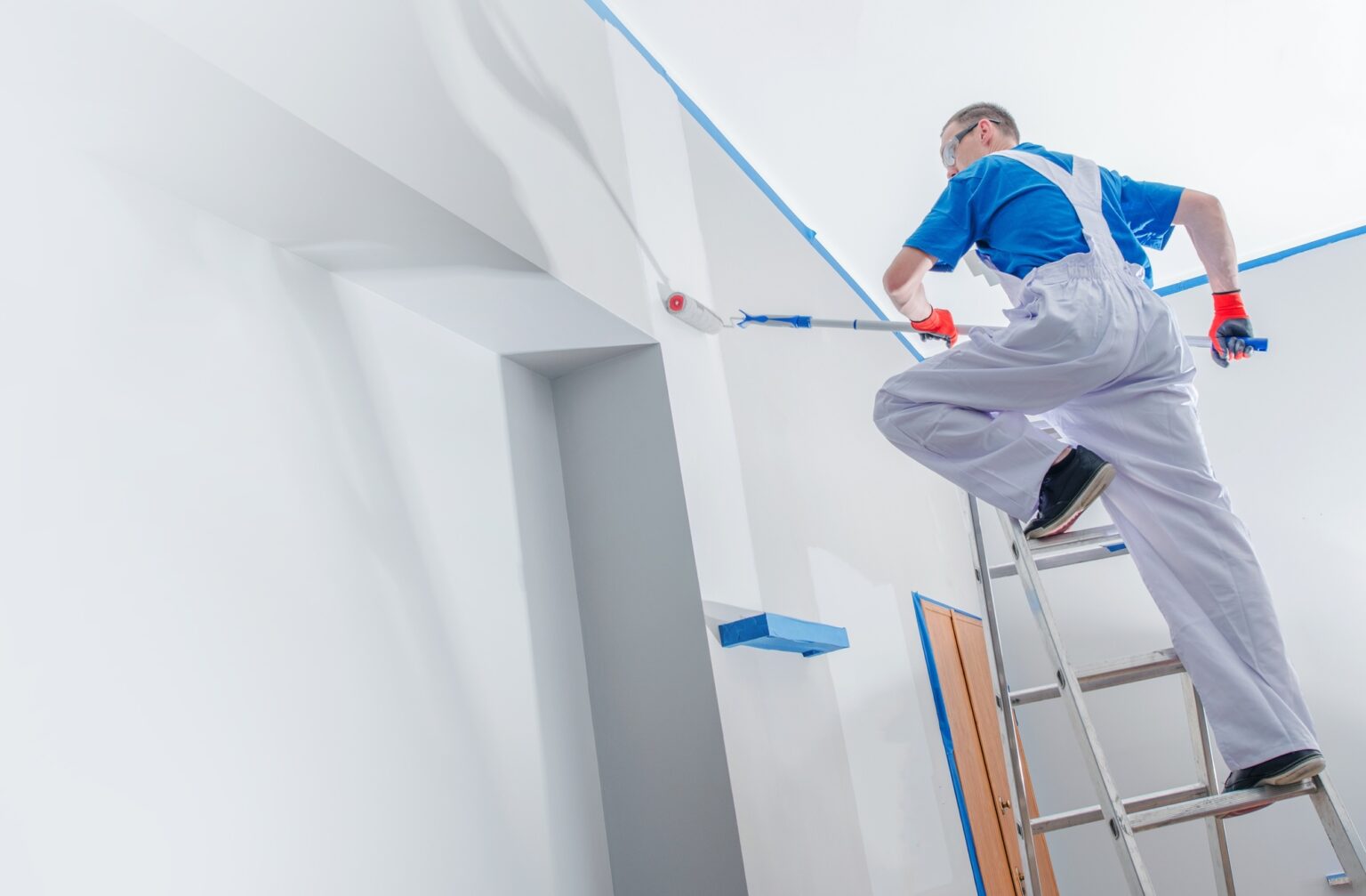 5 Key Qualities to Look For In a Painting Contractor