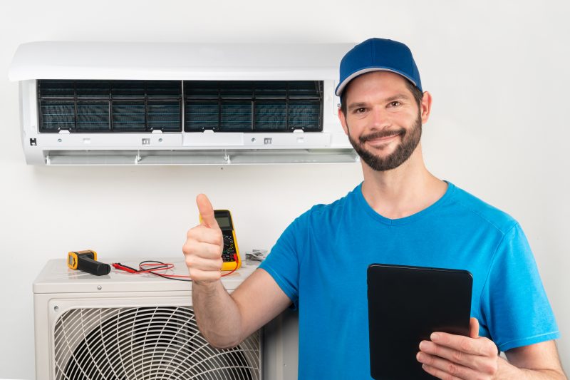 7 Reasons To Choose A Professional For Your AC Repair
