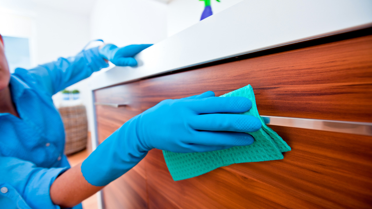 Clean Wooden Cabinets With Fabuloso