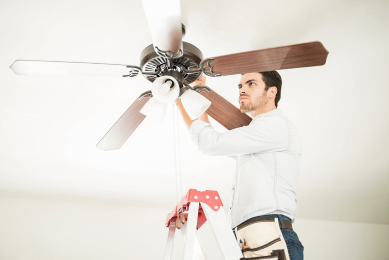 Difference DIY and Professional Ceiling Fan Installation