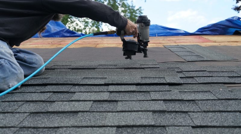 Benefits Roofing Companies