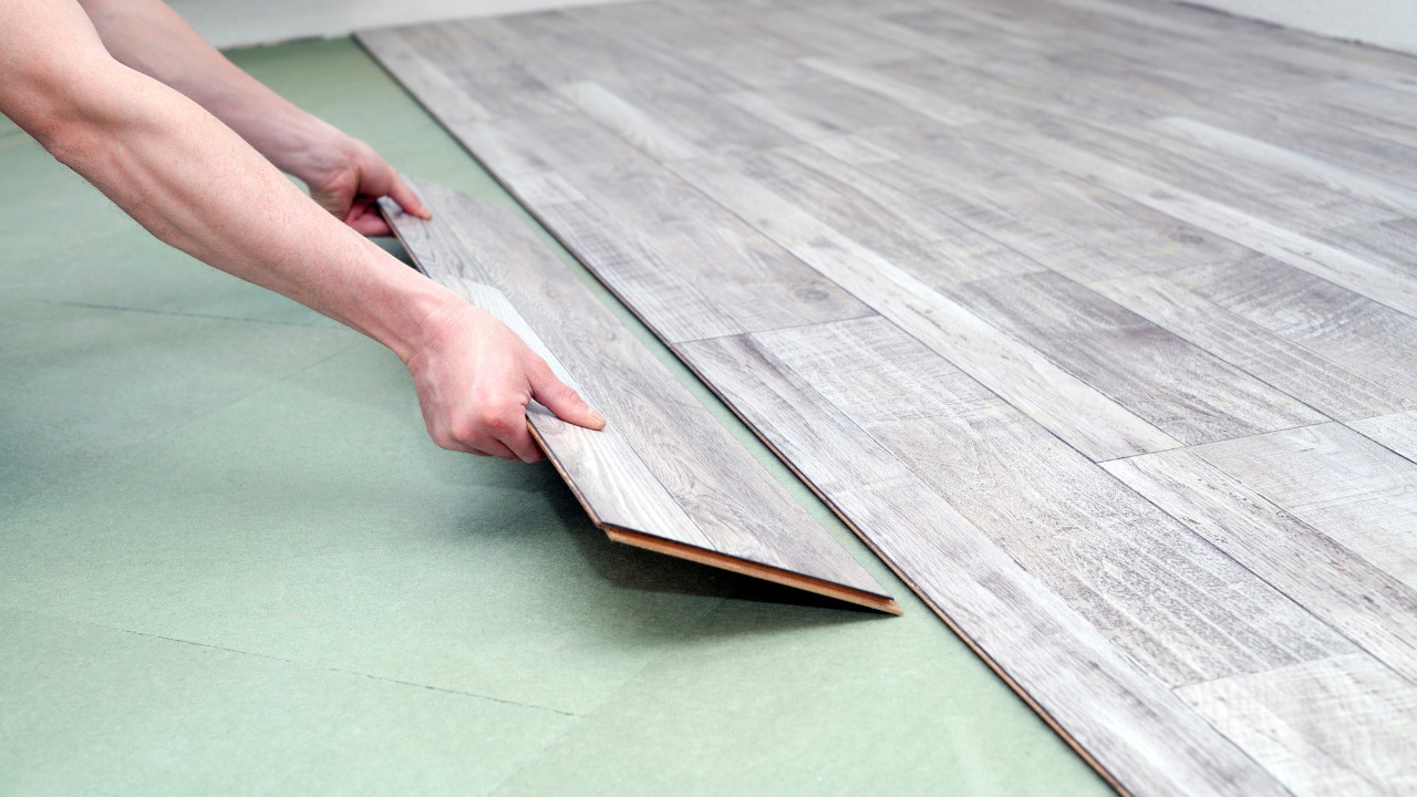 Laminate-Flooring-Planks