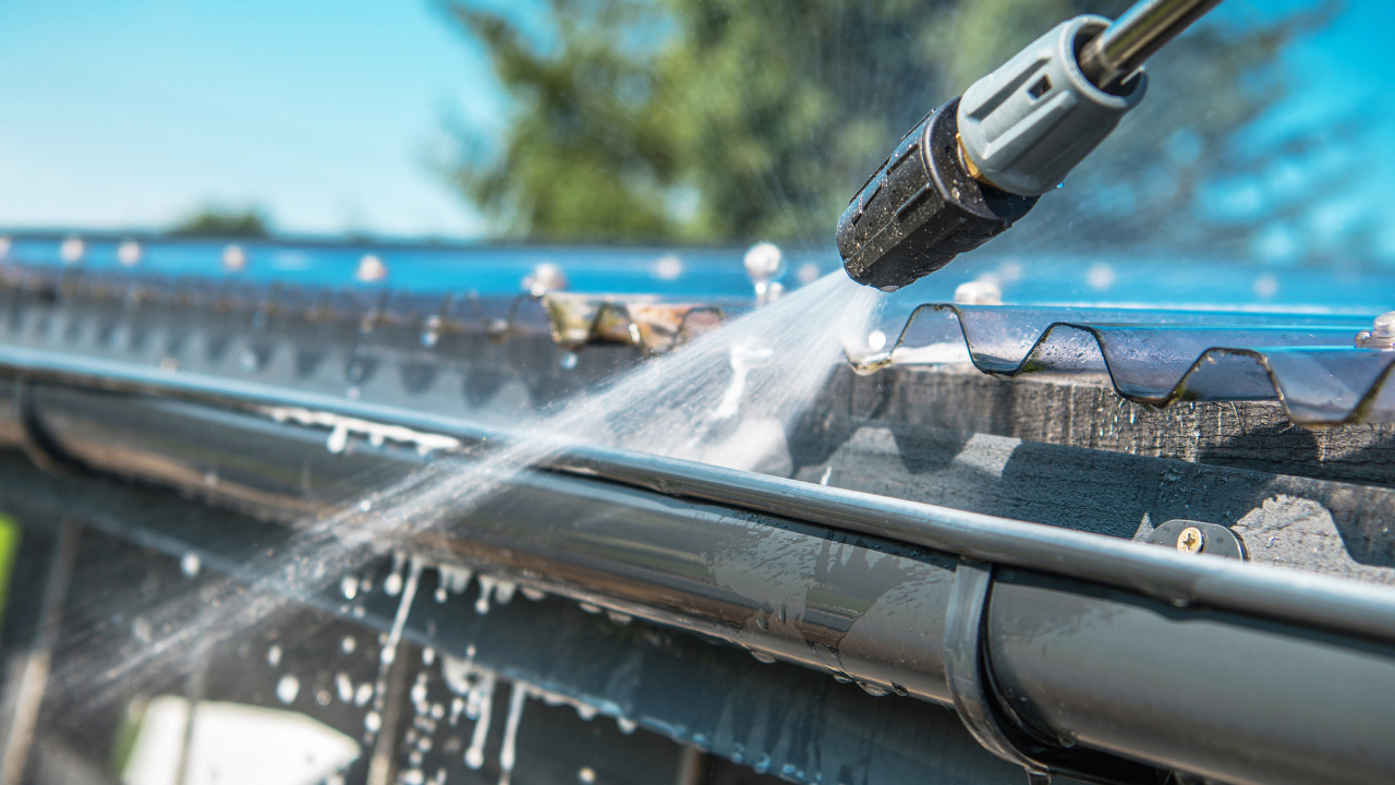 power Washing Of Gutters