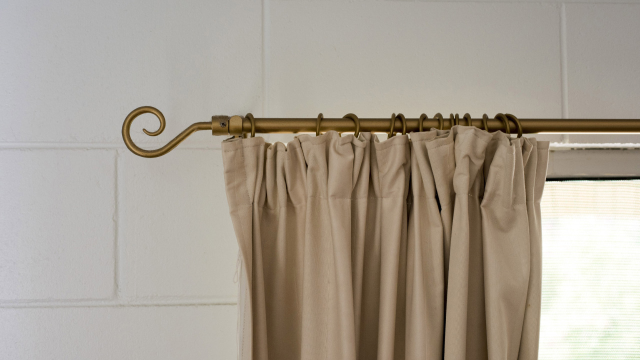  Use A Curtain’s Hanging Rod