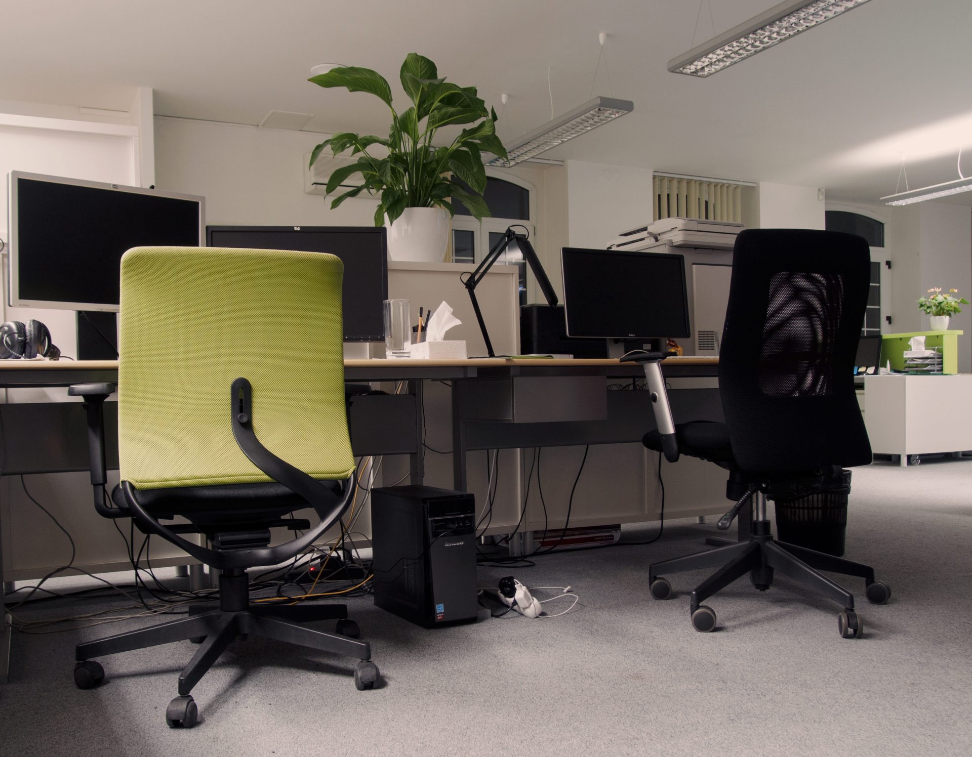 Top 5 Things to Improve Your Office Interiors