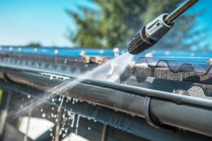 Scrub roof To Keep Your Roof Clean