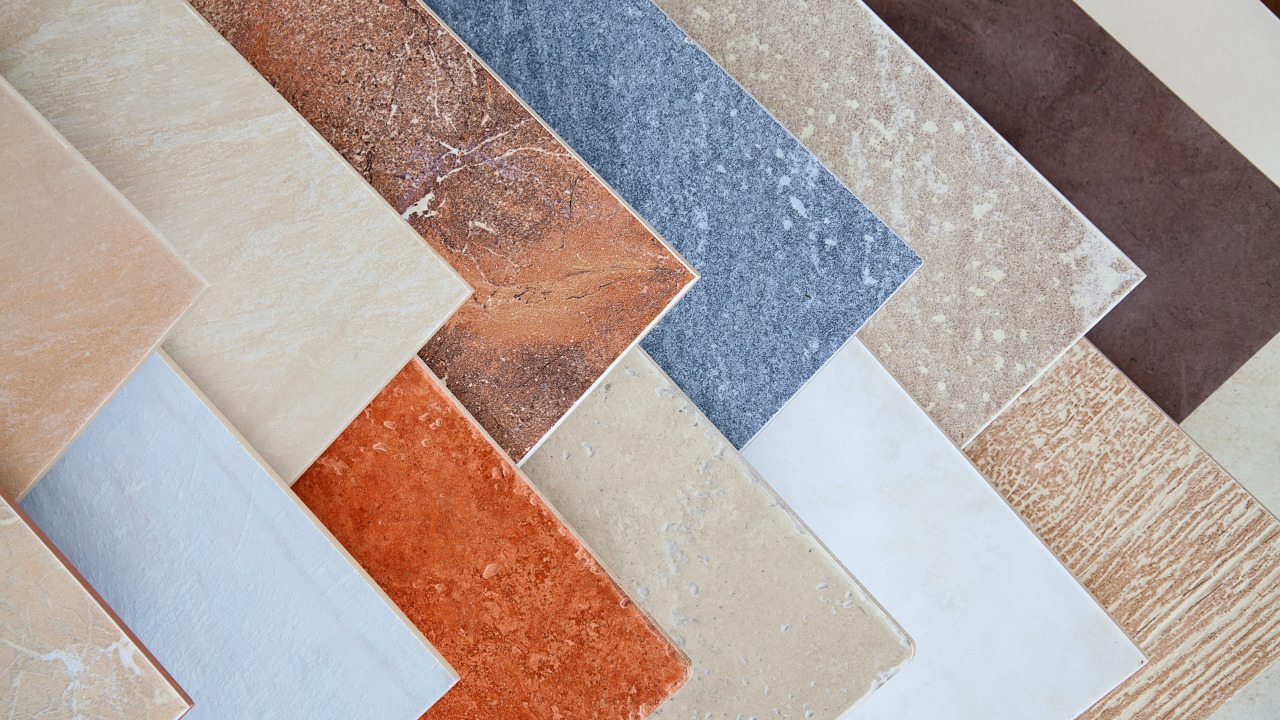 Choose Porcelain Or Ceramic Tiles For Flooring