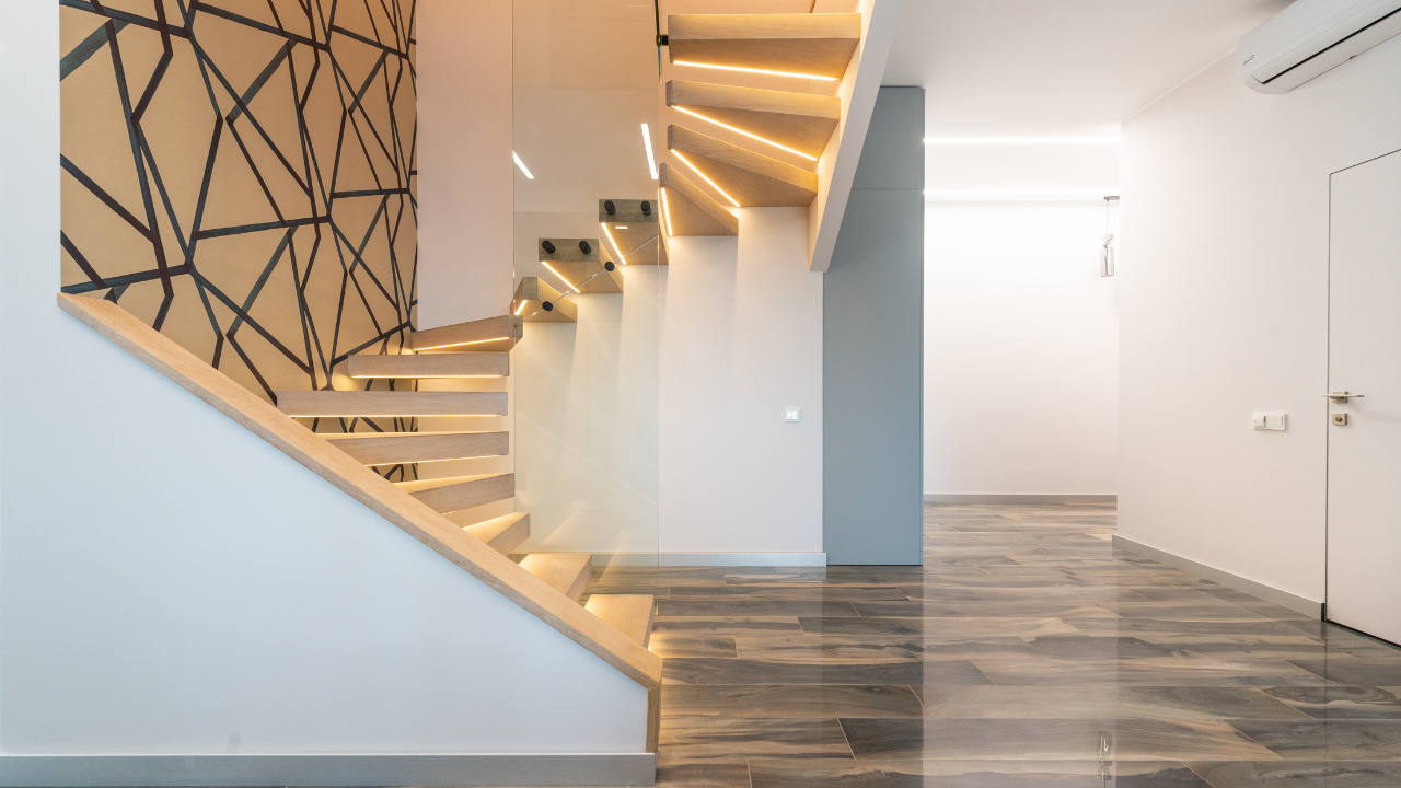 Is-It-Safe-To-Install-Laminate-On-Stairs