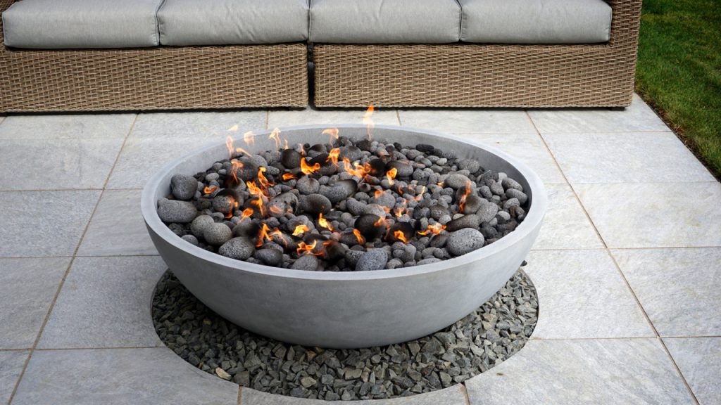 can-you-build-a-fire-pit-on-a-concrete-slab-construction-how