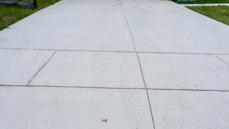 How To Fix Standing Water On Concrete Slab - Construction How