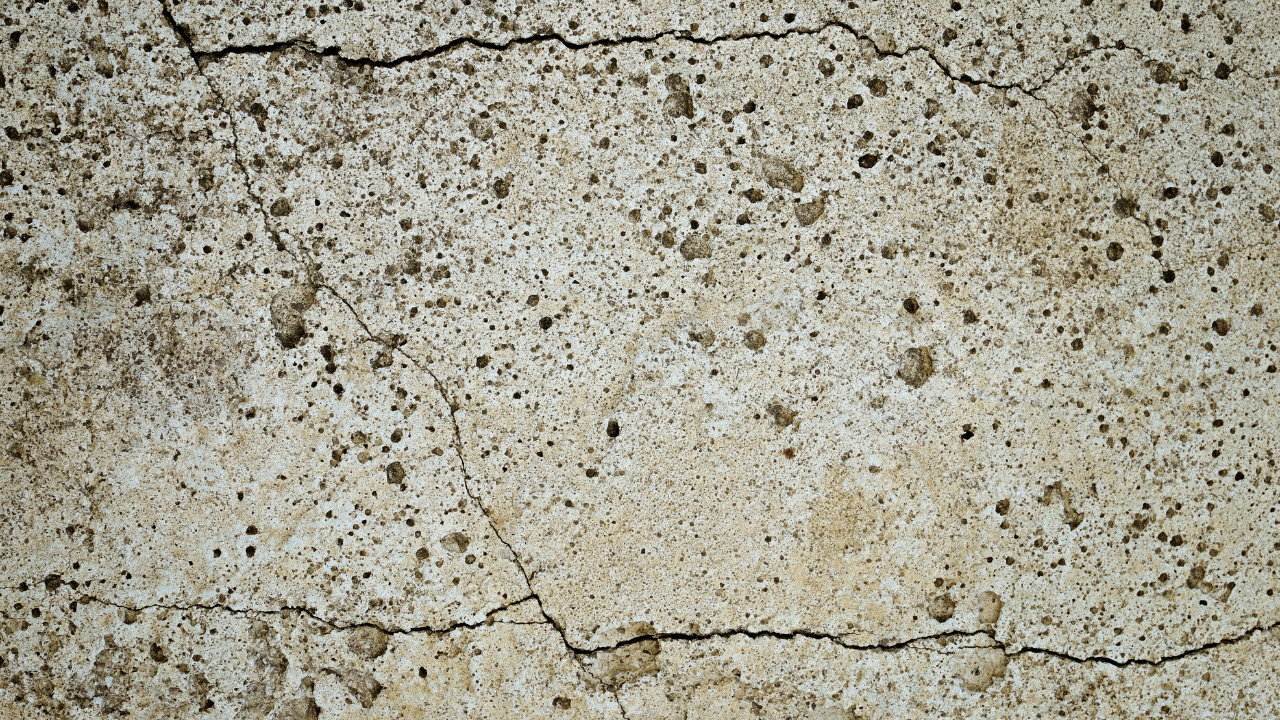 Cracking in concrete slab