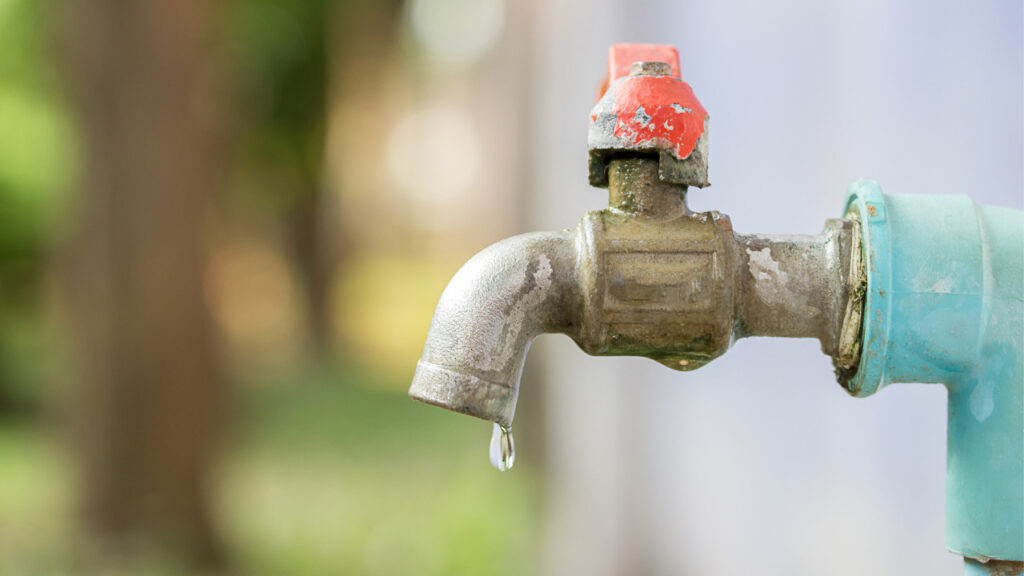 6 Common Reasons for Leaky Outdoor Faucets